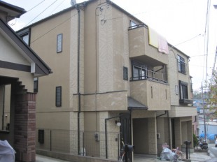 外壁塗装と屋根塗装を東京都足立区にて１【施工前】